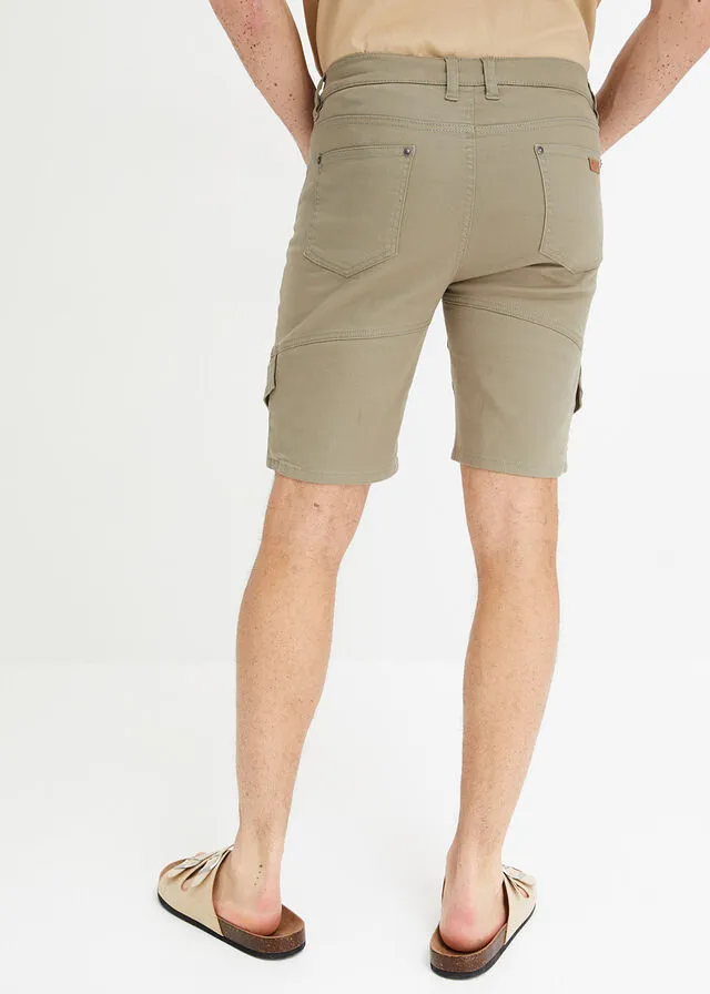 Green olive matte cargo shorts
