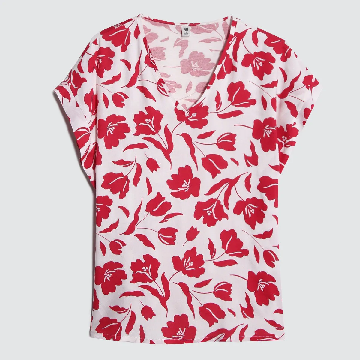 Short-Sleeve Low-Cut Top
